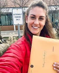 Kate Gunderson's Instagram, Twitter & Facebook