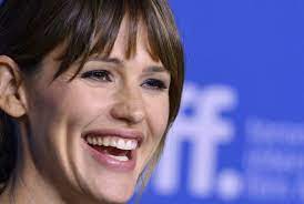 Jennifer garner often shares relatable content on social media, and delighted fans over the weekend with a. Jennifer Garner Tak Masalah Dengan Bentuk Tubuhnya Republika Online