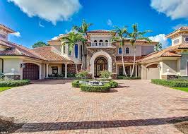 Dr Ben Carson New Trump Neighbor Buys 4 3 Million Palm Beach Pad Palm Beach Luxury Homes Exterior Palm Beach Gardens