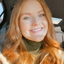 Lea Roe's Instagram, Twitter & Facebook