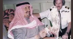 وصلى الله وسلم على نبينا محمد والحمد لله رب العالمين. Ø·ÙŠØ§Ø± Ø³Ø¹ÙˆØ¯ÙŠ ÙŠÙ†Ø´Ø± ØµÙˆØ±Ø© Ù†Ø§Ø¯Ø±Ø© Ù…Ù† Ø¯Ø§Ø®Ù„ Ø§Ù„Ø·Ø§Ø¦Ø±Ø© Ù„Ù„Ø£Ù…ÙŠØ± Ø§Ù„Ø±Ø§Ø­Ù„ Ø¨Ù†Ø¯Ø± Ø¨Ù† Ù…Ø­Ù…Ø¯ Ø¨Ù† Ø¹Ø¨Ø¯Ø§Ù„Ø±Ø­Ù…Ù† ÙÙŠ ÙŠÙˆÙ… ÙˆÙØ§ØªÙ‡ ØµØ­ÙŠÙØ© Ø®Ø¨Ø± Ø¹Ø§Ø¬Ù„