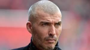 EA Guingamp. La Berrichonne de Châteauroux veut conserver Jérôme Leroy.  Sport