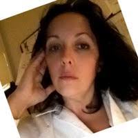 Deirdre Sutton's Instagram, Twitter & Facebook