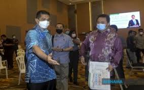 Di dakwa berlaku pergaduhan di antara ts taib mahmud dengan isteri beliau. Vme2hvkmj4we M