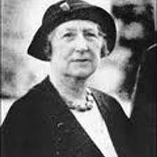 Adelaide Johnson (@adelaide902)