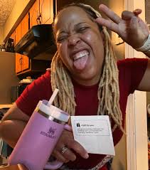 I'm finally an official Stanley girlie 💜 Thanks bestie for my 1st birthday  gift 🎁 #birthdayloading #hydratedhottie ♌️