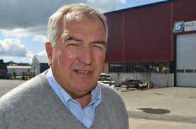 Er lei av pengesluket på Hovden