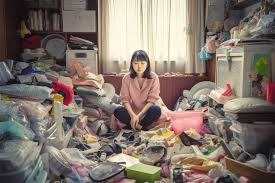 なぜ部屋を片付けられない？気質や病気が原因なのか徹底解説！ | 不用品回収のエコピット