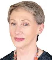 Kaye Cameron's Instagram, Twitter & Facebook