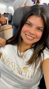 Back in Miami! , My heart can’t be more happy 😃 I spent the most amazing  days at Las Vegas surrounded with the most beautiful people💕 Thank you  @skinsystem_official @skinsystemus for the opportunity. ...