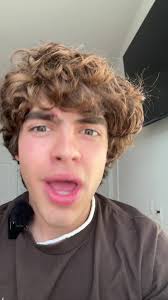 Sorry, but this is the truth @NickLifts #bodypositivity #fat #skinny