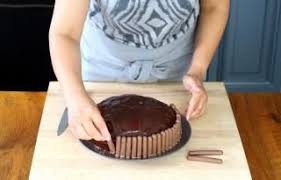 Recette Gateau D Anniversaire En Video Recette Recette Gateau Gateau Anniversaire Facile Gateau Anniversaire