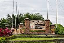 Lahad datu is the capital of the lahad datu district in the dent peninsula on tawau division of pengalaman melihat sendiri kesan kawasan perang sultan kiram sulu di lahad datu, sabah. Daerah Lahad Datu Wikipedia Bahasa Melayu Ensiklopedia Bebas