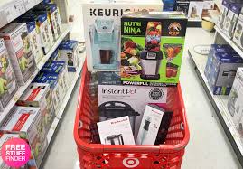 Target's most lucrative discount if you are a frequent shopper is their target redcard which offers 5% off everything and free shipping for online orders. Hot 25 Off Kitchen Appliances At Target Free Shipping Last Chance