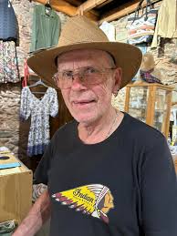 Fielding's Trading Post की प्रोफ़ाइल