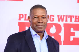 Why did Dennis Haysbert leave Allstate Insurance commercials? - Tuko.co.ke