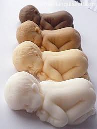 Bebes En Pates A Sucre Pate D Amande Chocolat Moule A Bebe Silicone Fimo Cernit Et Accessoires Http Pate D Amande Tuto Pate A Sucre Pate A Sucre Maison