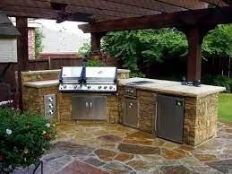 Outdoor Kitchen Ideas On A Budget Outdoor Kitchen Countertops Outdoor Kitchen Backyard Kitchen