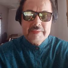 The multi-talented P Ramlee at Shaw Brothers' Malay Film Productions at  Jalan Ampas — when Singapore was the Hollywood of Malay film. The room that  he used as a movie director is