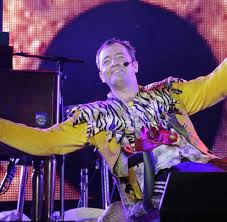 Get the keys of the songs from das abschiedskonzert (2004) by rainald grebe. Konzert Rainald Grebe Krakeelt Gemeine Lander Hymnen Welt