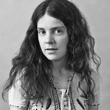 Artist: Maggie Roche