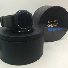 Samsung Gear S3 Frontier LTE with ...