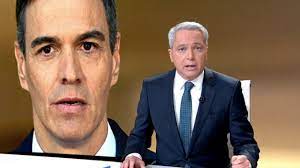 La dura reflexión de Vicente Vallés contra el "panegírico" de Pedro Sánchez  en pleno directo