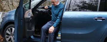 Mal de dos en voiture. Proteger Son Dos Au Quotidien Entrer Et Sortir De La Voiture Cohezio