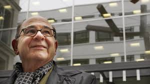 Joel Shapiro, Celebrated Post-Minimalist Sculptor, Dies at 83