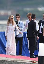 Retour Sur Le Mariage Presque Royal De Pierre Casiraghi Et Beatrice Borromeo Magnifique Robe De Mariee Robes De Mariage Celebres Robes De Mariee Royales
