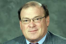 Ashdown High School alumni to honor Dr. Mike Finley