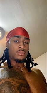 Where the dreadhead lovers at ? 🔥