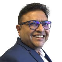 RE/MAX PROFESSIONALS REALTORS®