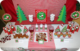 Our festive menu for two makes the most of smaller birds and dainty desserts, so christmas dinner will be even more if you're spending christmas with just one other person we have some ideas for you, from the extra special brunch right through to pudding. North Pole Breakfast 2011 Giggles Galore