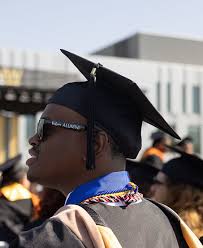 Purdue University Northwest graduates urged to confidently embrace change  as they pursue their dreams