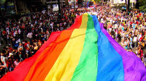 En 1969, nadie imaginó que la reacción de una multitud ante una redada dirigida a gays, lesbianas, bisexuales y trans sería el inicio de una lucha por la igualdad que hoy continúa vigente. Cuando Se Celebra El Dia Del Orgullo Gay En Madrid Y Barcelona Asi Seran Las Fiestas Y Manifestaciones As Com
