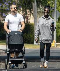According to reports, she and her boyfriend joshua jackson picked up their marriage license in beverly hills friday. Jodie Turner Smith 33 Boasts Of Her Husband Joshua Jackson 44 Jackson Joshua Instagram Baby