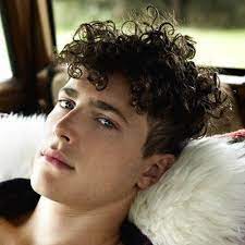 In my opinion, this look should get an award for being the easiest curly hairstyle. Good Haircuts For Teenage Guys With Curly Hair Novocom Top