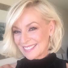 Susie Holt (@SusieHolt)