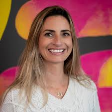 Marla Sutherland's Instagram, Twitter & Facebook