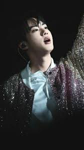 Holly Wong (hollyholly828)