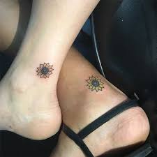 150 Iris Tattoo Designs With Meaning Flowertattooideas Com Tatuajes De Hijas Tatuaje De Girasol Tatuajes Girasoles