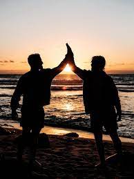 How to use friendship in a sentence. 10 Signs Of A Strong Friendship Next Level Gents