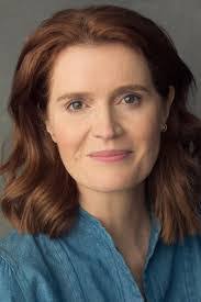 Amber Sarah's Instagram, Twitter & Facebook