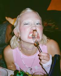 Ella Funt (@ellafunt.nyc) • Instagram photos and videos