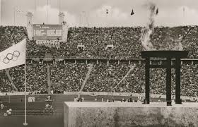 The 1936 games marked the second and most recent time the international olympic committee gathered to vote in a city that was bidding to hos. Storie Olimpiche Helene Mayer La Donna Che Salvo Le Olimpiadi Di Berlino