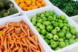 Agar tidak merepotkan, kita sering belanja buah untuk persediaan beberapa. Cara Menyimpan Buah Agar Segar Dan Tahan Lama Tanpa Kulkas Halaman All Kompas Com