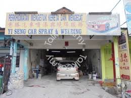 Beberapa minggu lepas kereta saya terlibat kemalangan kecil. Yi Seng Spray Welding Johor Bahru Johor