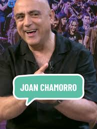 El fill que va perdre Joan Chamorro va ensenyar-li 'el valor del present',  un regal que ell aplica ara amb els seus alumnes. Recupera l'entrevista amb  el multiinstrumentista i director de la Sant ...