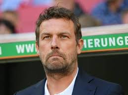Yeni teknik direktör olarak markus weinzierl'in görevlendirildiği bilgisi paylaşılan açıklamada, 46 yaşındaki teknik adamın. Bundesliga Stuttgart Dismiss Markus Weinzierl Sportstar